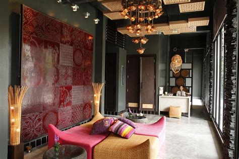  Wonderful Thai Interiors: Where Serenity Meets Artistic Flair!